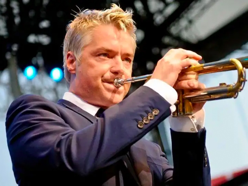 Chris Botti at Texas Trust CU Theatre