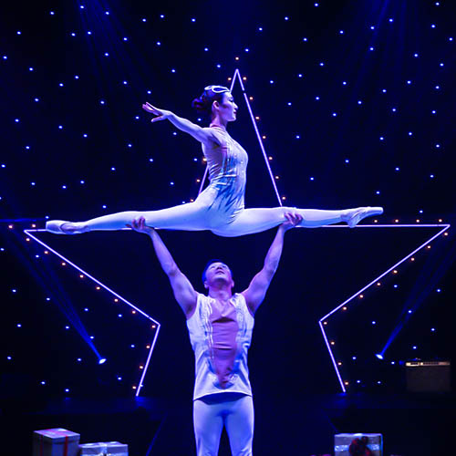 A Magical Cirque Christmas at Verizon Theatre at Grand Prairie